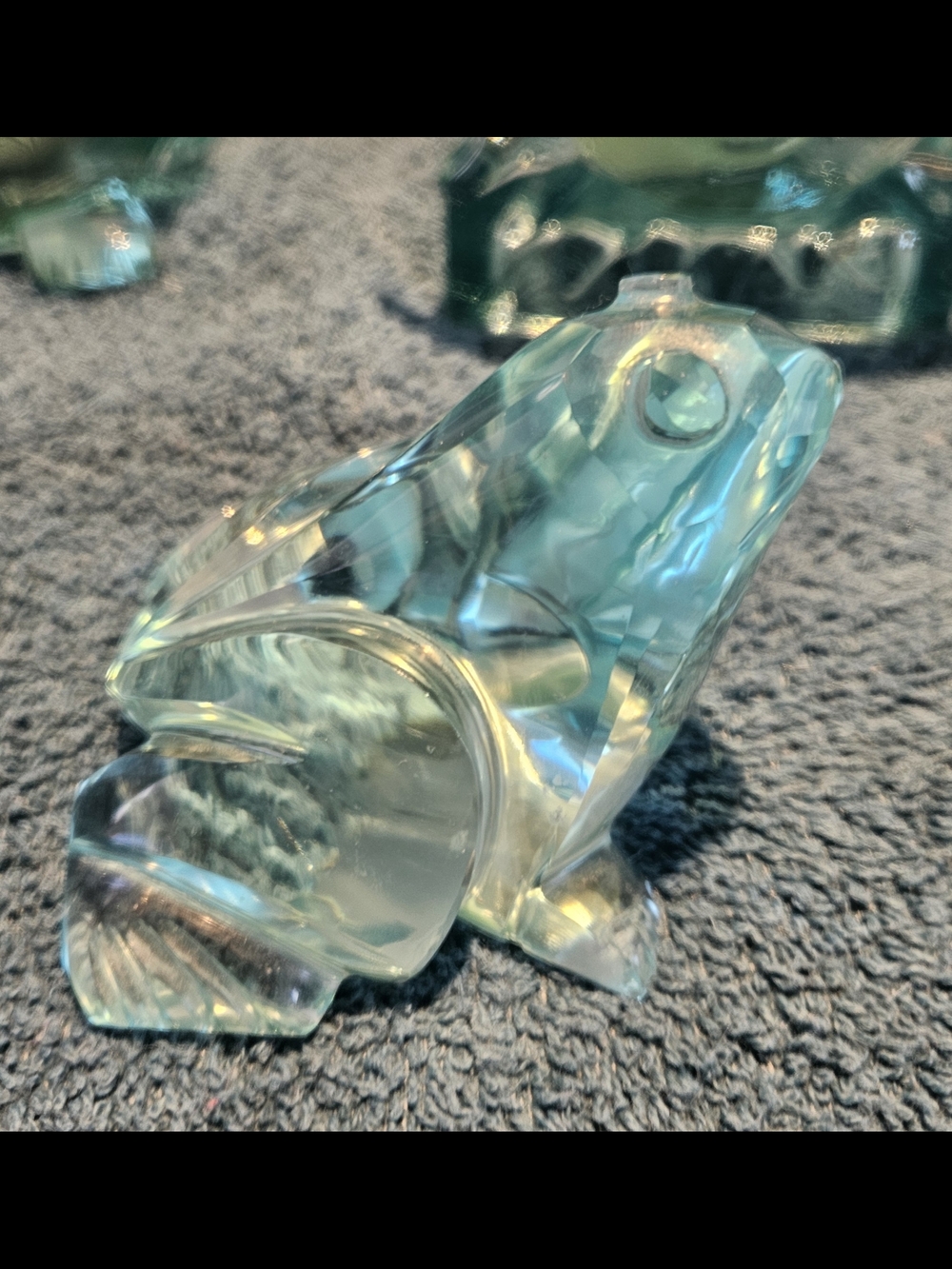 Aqua Glass Frog Figurine - Decorative Home Accent